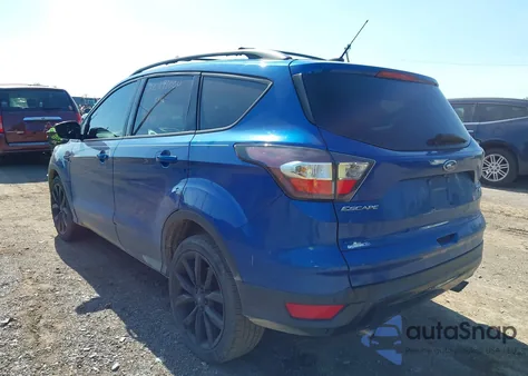 2017 Ford Escape Titanium z USA, uszkodzony, nr VIN 1FMCU0JD5HUA20408